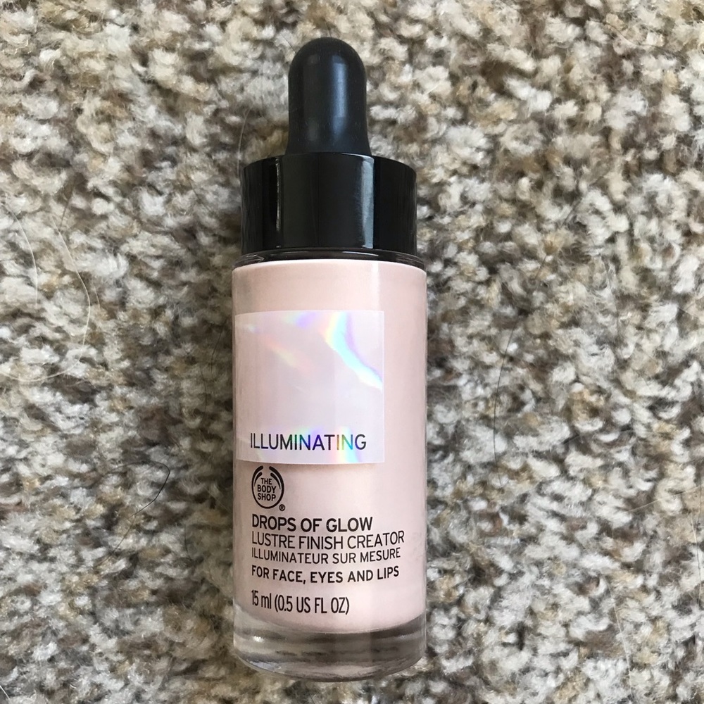 The Body Shop Drops of Glow Lustre Finish